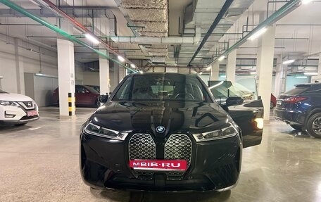 BMW iX, 2022 год, 7 300 000 рублей, 24 фотография