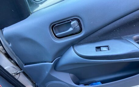 Nissan Almera, 2006 год, 17 фотография