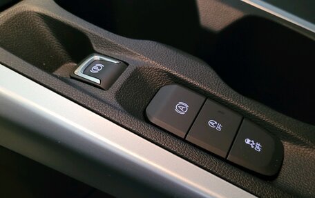 Chevrolet Monza, 2023 год, 1 720 000 рублей, 21 фотография