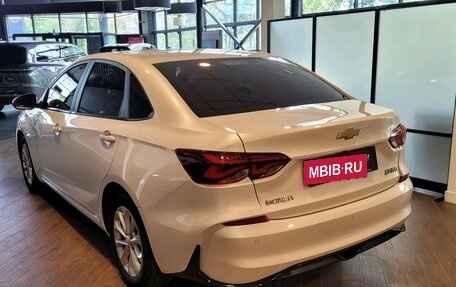 Chevrolet Monza, 2023 год, 1 720 000 рублей, 2 фотография