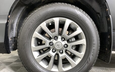 Toyota Land Cruiser Prado 150 рестайлинг 2, 2018 год, 4 939 000 рублей, 9 фотография