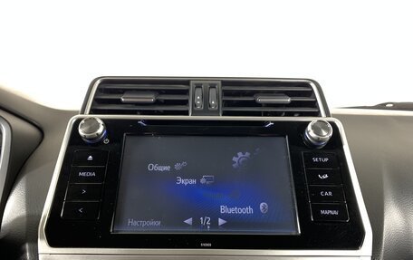 Toyota Land Cruiser Prado 150 рестайлинг 2, 2018 год, 4 939 000 рублей, 15 фотография