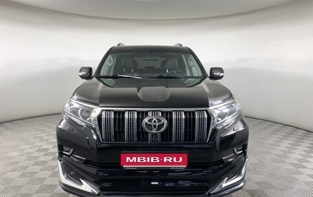 Toyota Land Cruiser Prado 150 рестайлинг 2, 2018 год, 4 939 000 рублей, 2 фотография