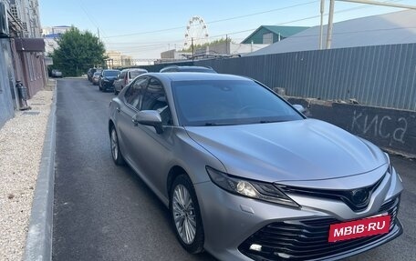 Toyota Camry, 2019 год, 3 250 000 рублей, 7 фотография