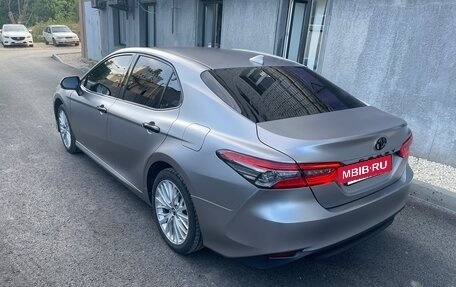 Toyota Camry, 2019 год, 3 250 000 рублей, 4 фотография