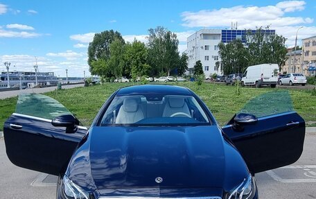 Mercedes-Benz E-Класс, 2019 год, 5 970 000 рублей, 2 фотография