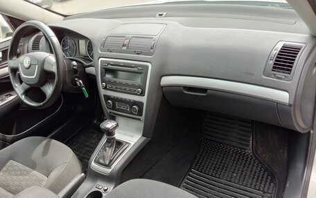 Skoda Octavia, 2012 год, 649 000 рублей, 11 фотография