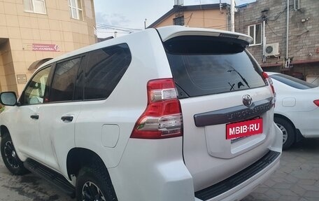 Toyota Land Cruiser Prado 150 рестайлинг 2, 2017 год, 2 550 000 рублей, 2 фотография