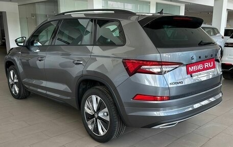 Skoda Kodiaq I, 2024 год, 5 995 000 рублей, 8 фотография