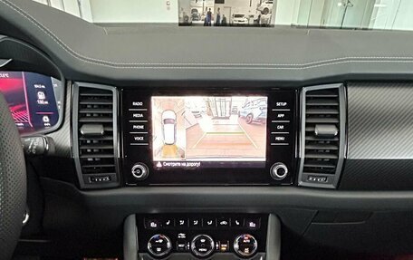 Skoda Kodiaq I, 2024 год, 5 995 000 рублей, 17 фотография