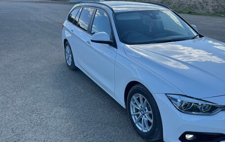 BMW 3 серия, 2016 год, 1 800 000 рублей, 2 фотография