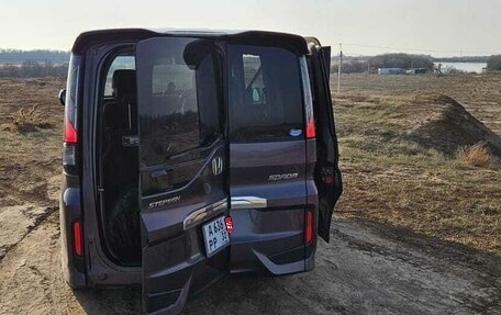 Honda Stepwgn IV, 2015 год, 1 950 000 рублей, 9 фотография