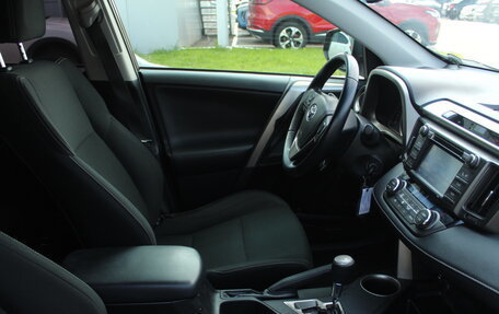 Toyota RAV4, 2014 год, 1 870 000 рублей, 16 фотография
