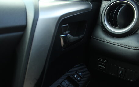 Toyota RAV4, 2014 год, 1 870 000 рублей, 14 фотография