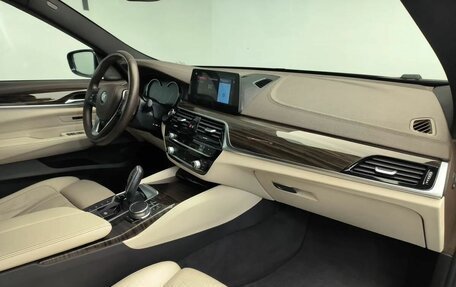 BMW 6 серия, 2017 год, 2 600 000 рублей, 7 фотография