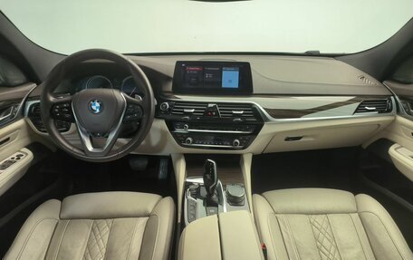 BMW 6 серия, 2017 год, 2 600 000 рублей, 11 фотография