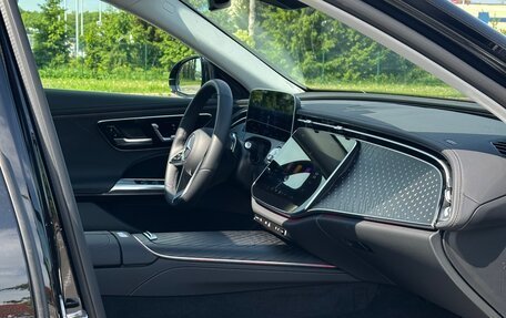 Mercedes-Benz E-Класс, 2024 год, 7 490 000 рублей, 9 фотография