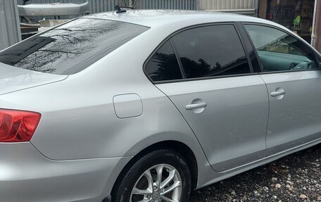 Volkswagen Jetta VI, 2014 год, 960 000 рублей, 3 фотография