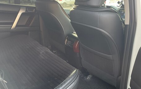 Toyota Land Cruiser Prado 150 рестайлинг 2, 2017 год, 4 850 000 рублей, 17 фотография