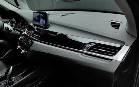 BMW X1, 2018 год, 2 390 000 рублей, 34 фотография