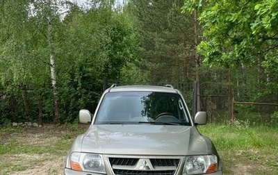 Mitsubishi Pajero III рестайлинг, 2006 год, 800 000 рублей, 1 фотография
