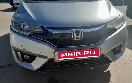 Honda Fit III, 2017 год, 750 000 рублей, 1 фотография