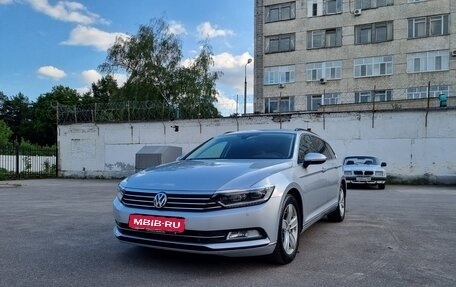 Volkswagen Passat B8 рестайлинг, 2019 год, 2 400 000 рублей, 1 фотография