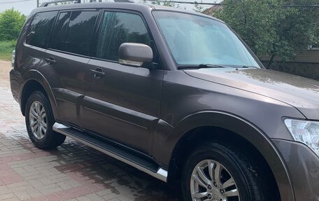 Mitsubishi Pajero IV, 2012 год, 1 850 000 рублей, 6 фотография