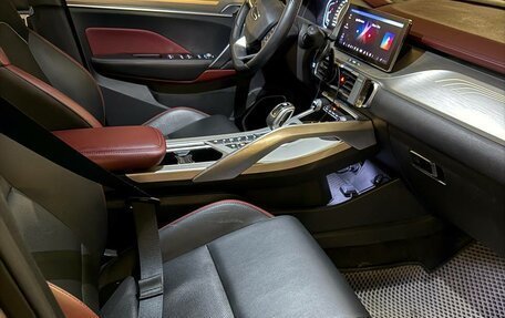 Geely Coolray I, 2022 год, 1 790 000 рублей, 7 фотография