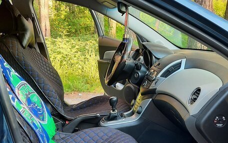 Chevrolet Cruze II, 2013 год, 550 000 рублей, 6 фотография