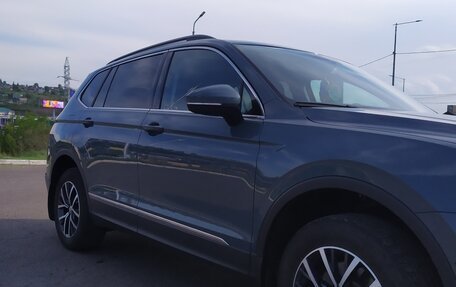 Volkswagen Tiguan II, 2021 год, 2 850 000 рублей, 5 фотография