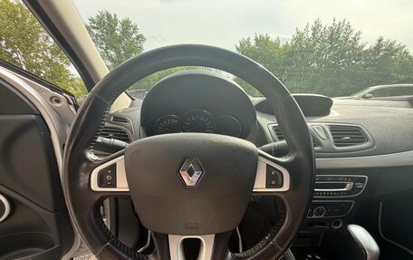 Renault Fluence I, 2012 год, 870 000 рублей, 2 фотография