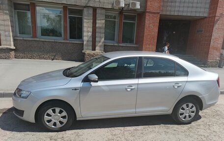 Skoda Rapid I, 2018 год, 995 000 рублей, 8 фотография