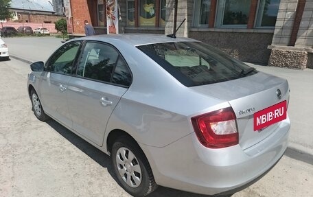 Skoda Rapid I, 2018 год, 995 000 рублей, 7 фотография