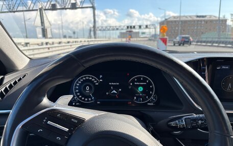 Hyundai Sonata VIII, 2019 год, 2 400 000 рублей, 3 фотография
