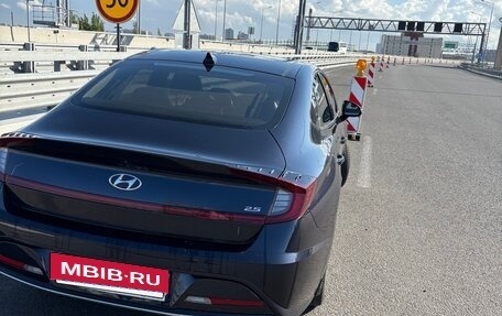 Hyundai Sonata VIII, 2019 год, 2 400 000 рублей, 4 фотография