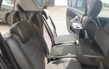 Toyota Verso I, 2012 год, 1 000 000 рублей, 14 фотография