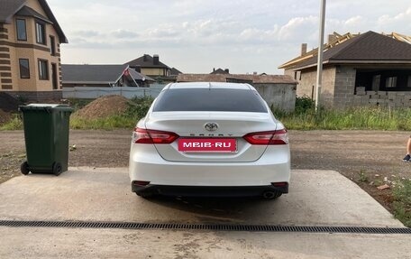 Toyota Camry, 2018 год, 2 750 000 рублей, 5 фотография