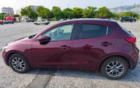Mazda Demio IV, 2018 год, 1 500 000 рублей, 4 фотография