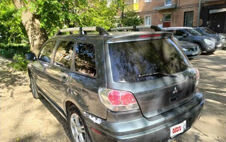 Mitsubishi Outlander III рестайлинг 3, 2002 год, 570 000 рублей, 7 фотография
