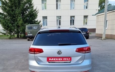 Volkswagen Passat B8 рестайлинг, 2019 год, 2 400 000 рублей, 4 фотография