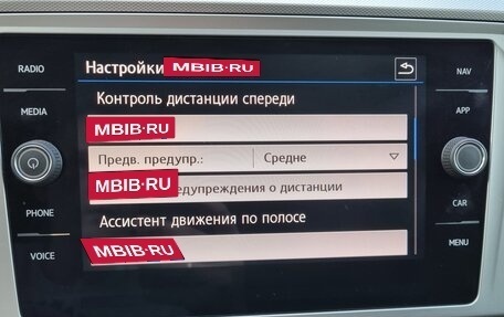 Volkswagen Passat B8 рестайлинг, 2019 год, 2 400 000 рублей, 16 фотография