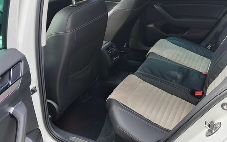Volkswagen Passat B8 рестайлинг, 2018 год, 2 535 000 рублей, 9 фотография