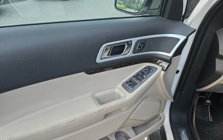 Ford Explorer VI, 2012 год, 1 699 000 рублей, 18 фотография
