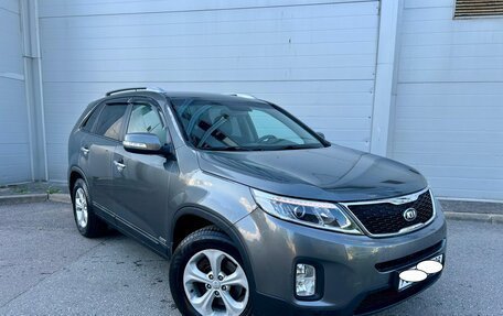 KIA Sorento II рестайлинг, 2017 год, 1 999 000 рублей, 4 фотография