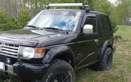 Mitsubishi Pajero III рестайлинг, 1994 год, 650 000 рублей, 10 фотография