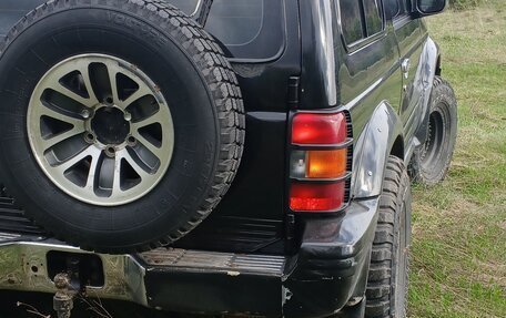 Mitsubishi Pajero III рестайлинг, 1994 год, 650 000 рублей, 14 фотография