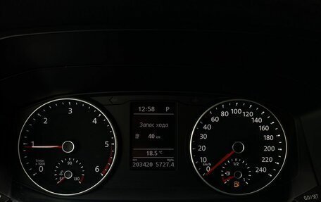Volkswagen Multivan T6 рестайлинг, 2017 год, 2 999 000 рублей, 22 фотография
