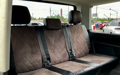 Volkswagen Multivan T6 рестайлинг, 2017 год, 2 999 000 рублей, 21 фотография