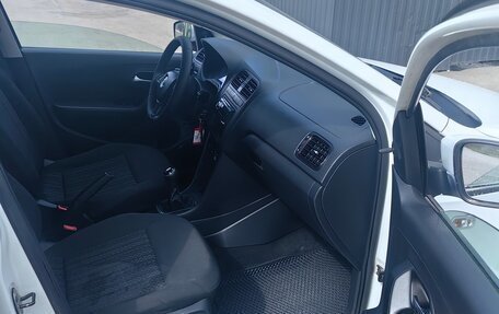 Volkswagen Polo VI (EU Market), 2018 год, 660 000 рублей, 9 фотография